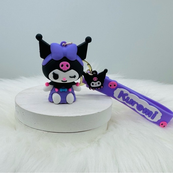 Kuromi Keychain - Picture 1 of 3